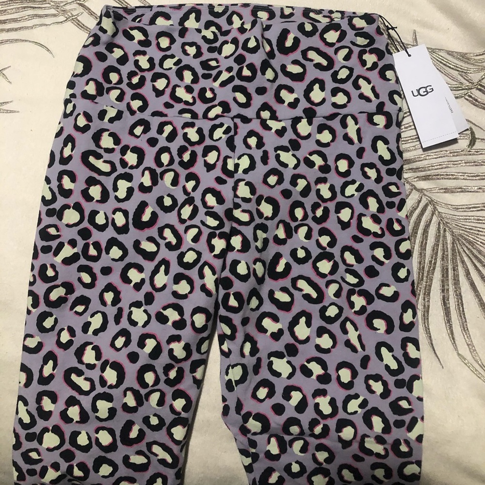 UGG leggings